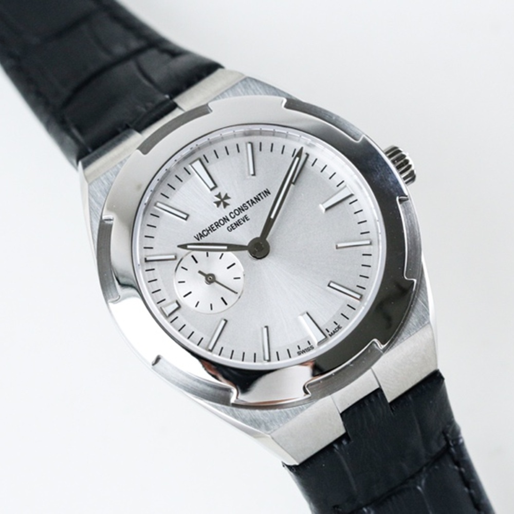 [바쉐론콘스탄틴] Vacheron Constantin OVERSEAS 셀프 와인딩 제네바 씰 2305V100A-B078  칼리버 5300 37mm