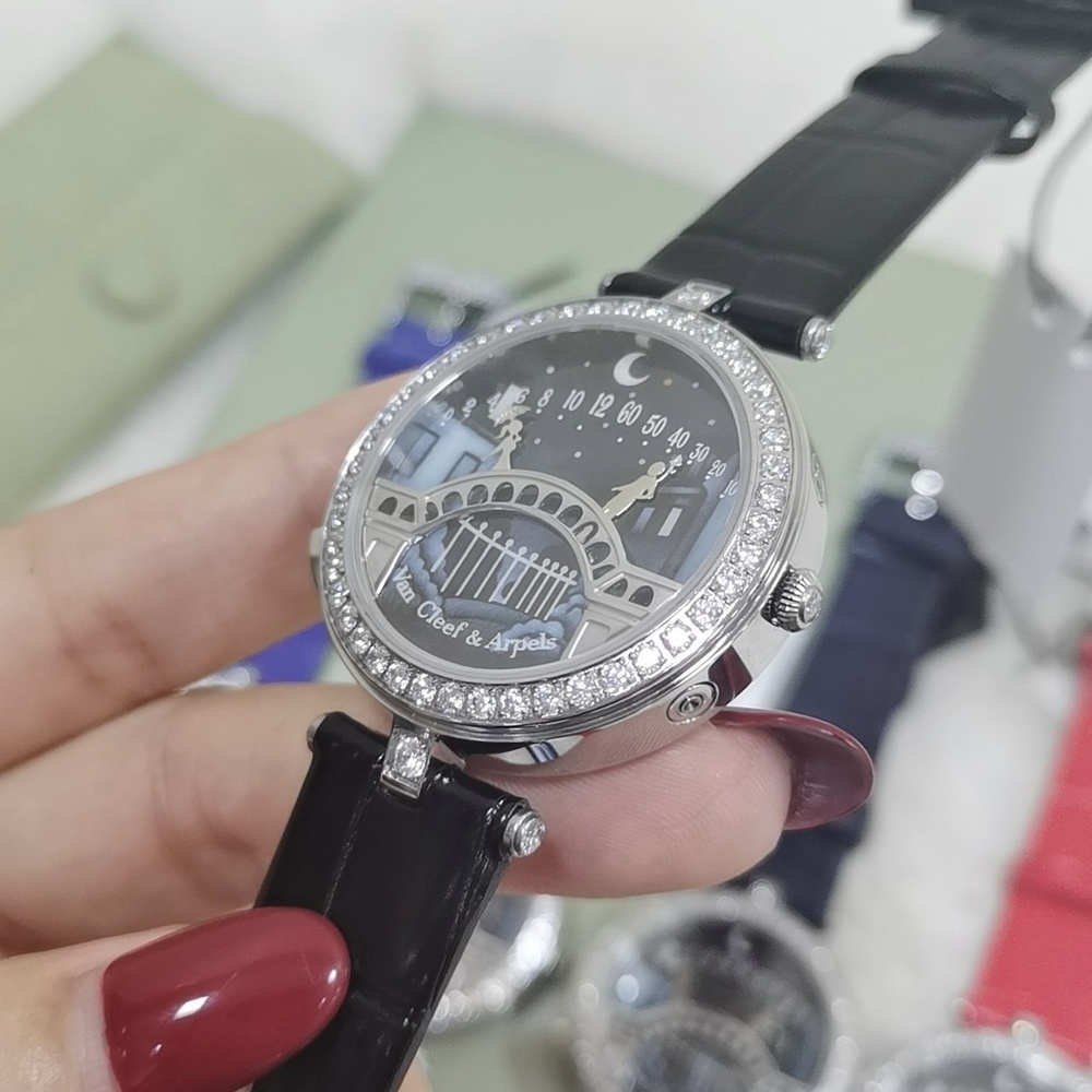 [반클리프 아펠]   Van Cleef & Arpels Lady Arpels Pont des Amores Watch - 레이디 아펠 퐁 데 자모르 워치 38mm