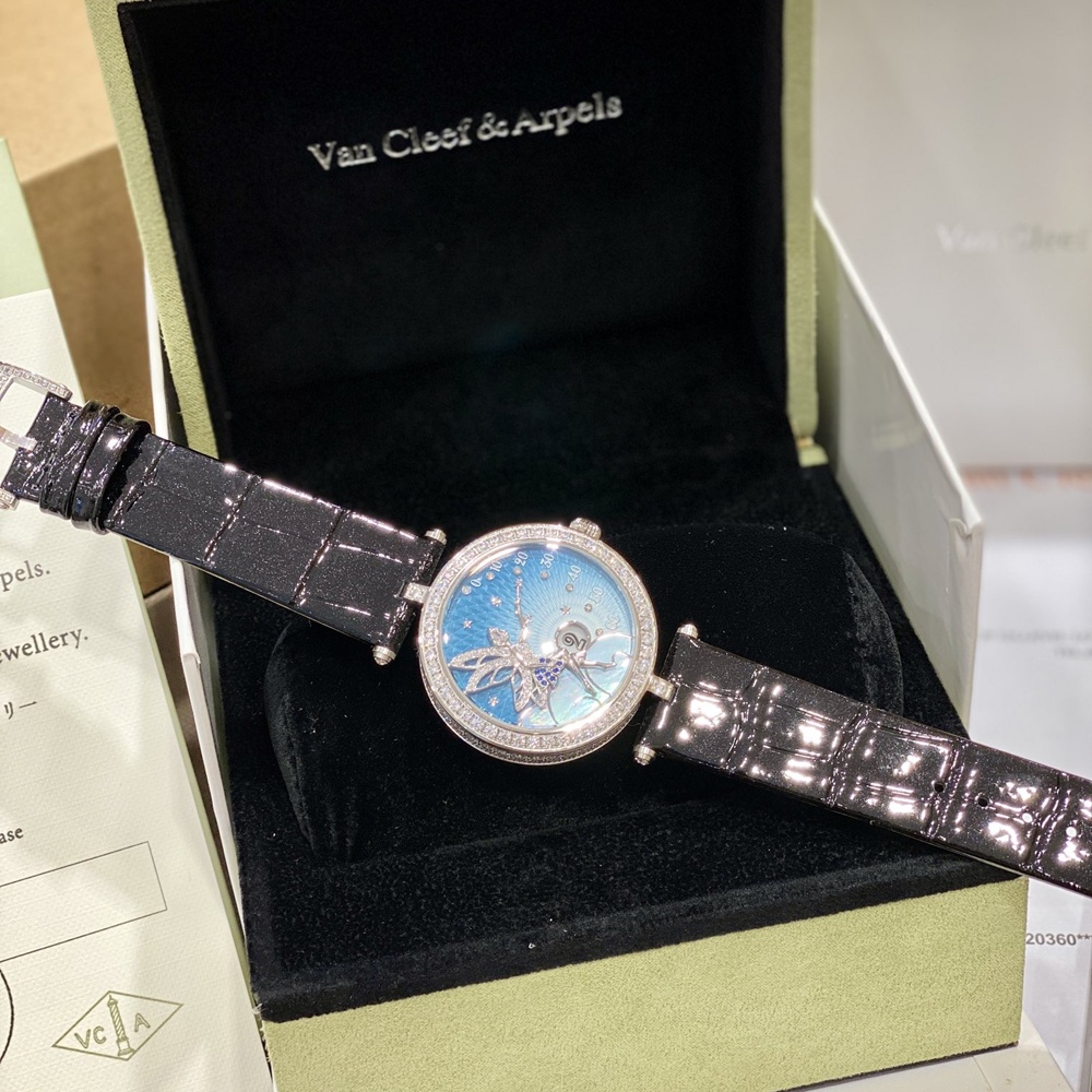 [반클리프 아펠]   Van Cleef & Arpels 'Lady Fairy Watch' Fairytale time created by - 레이디 페어리 워치 38mm