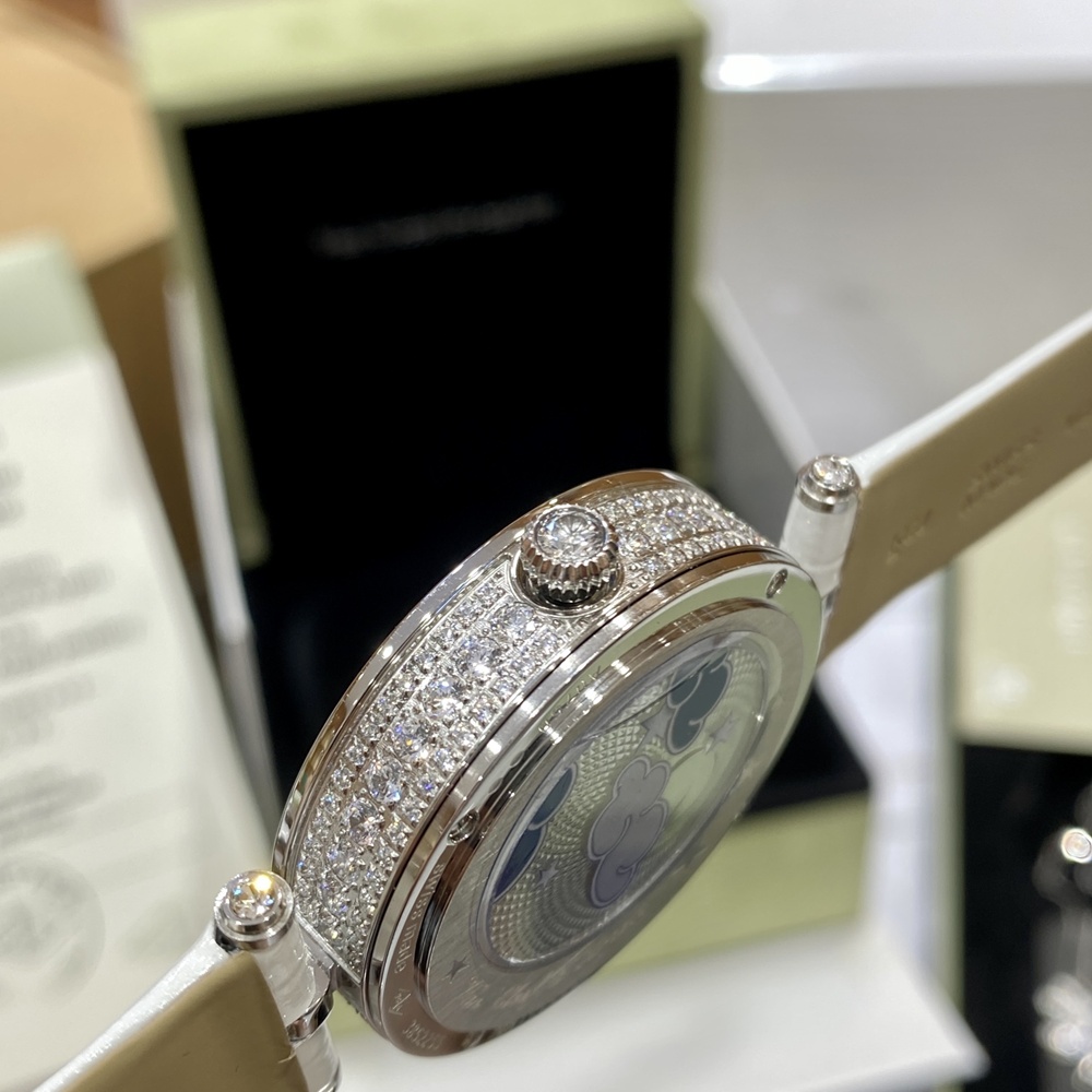 [반클리프 아펠]   Van Cleef & Arpels 'Lady Fairy Watch' Fairytale time created by - 레이디 페어리 워치 38mm