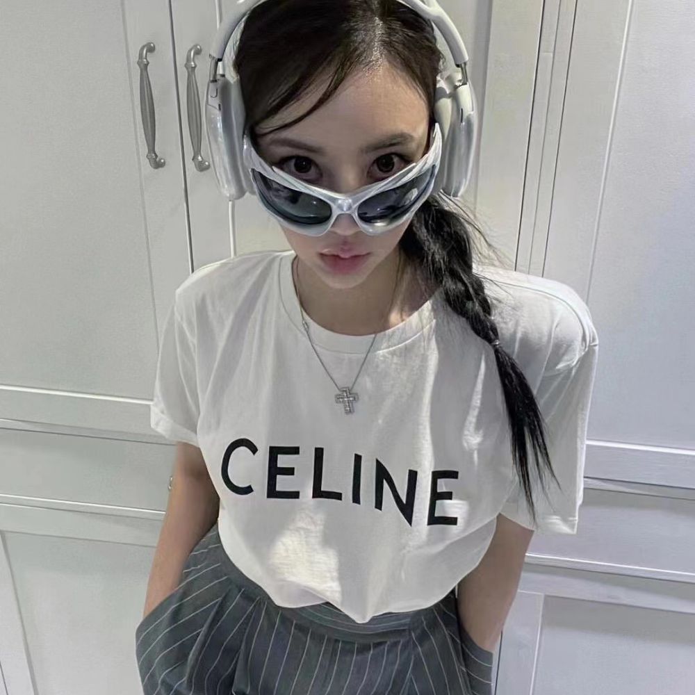 [셀린느] 베이직 로고 프린트 티셔츠