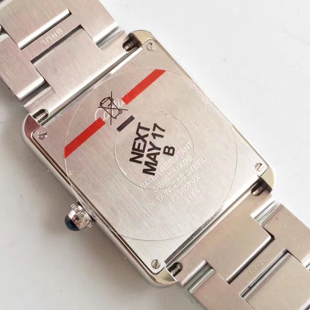 [까르띠에] 탱크 솔로 루이 머스트 까르띠에 Cartier Tank Series 24/27/31mm