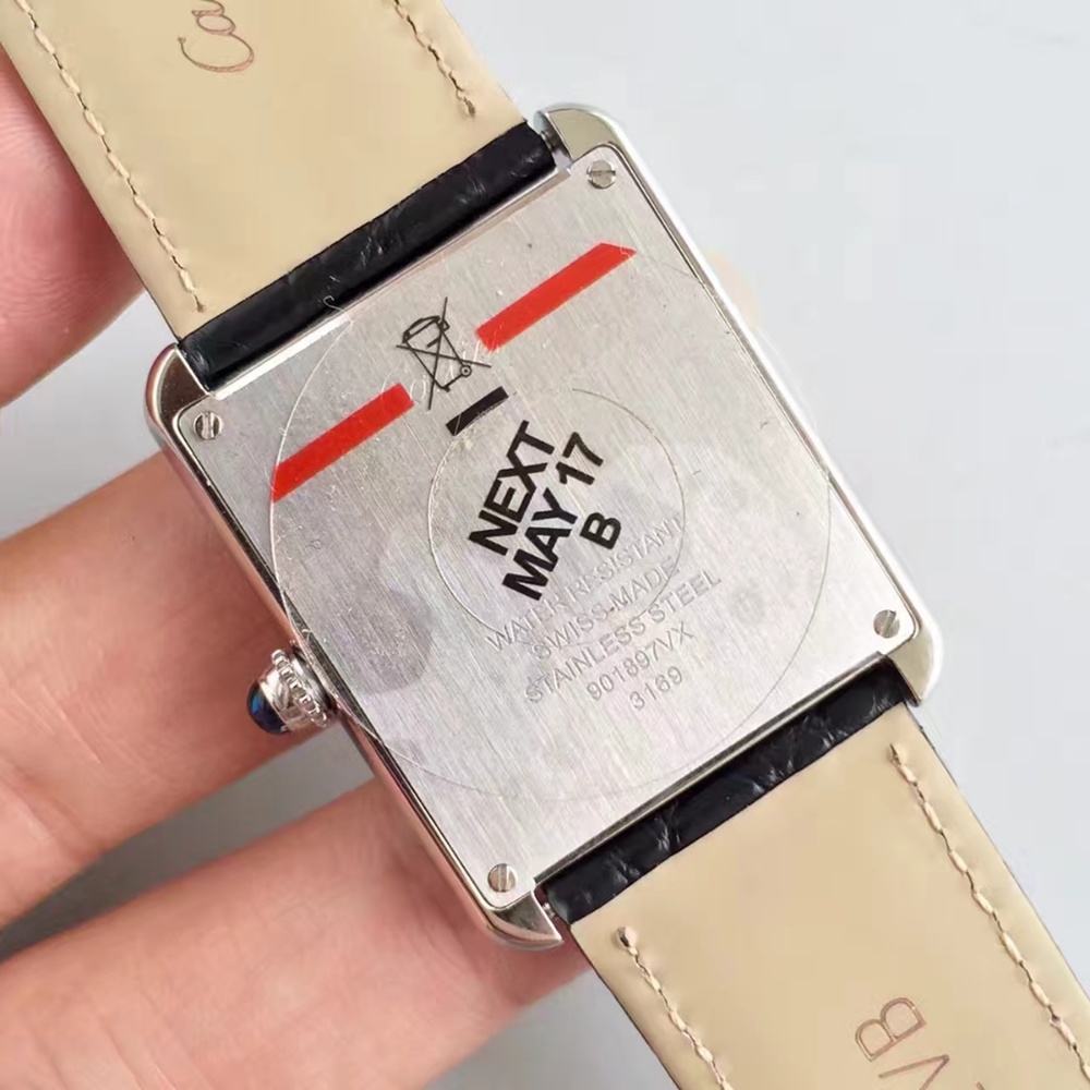 [까르띠에] 탱크 솔로 루이 머스트 까르띠에 Cartier Tank Series 24/27/31mm