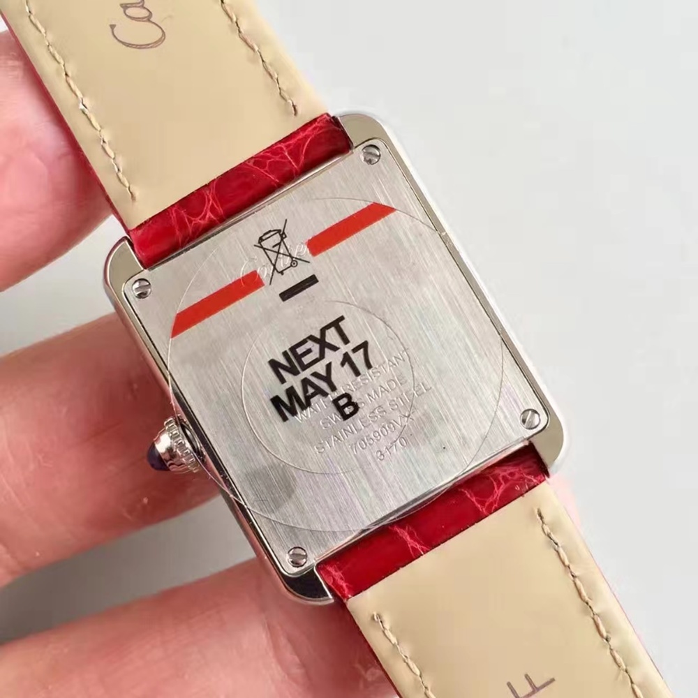 [까르띠에] 악어가죽밴드  탱크 솔로 루이 머스트 까르띠에 Cartier Tank Series 24/27/31mm