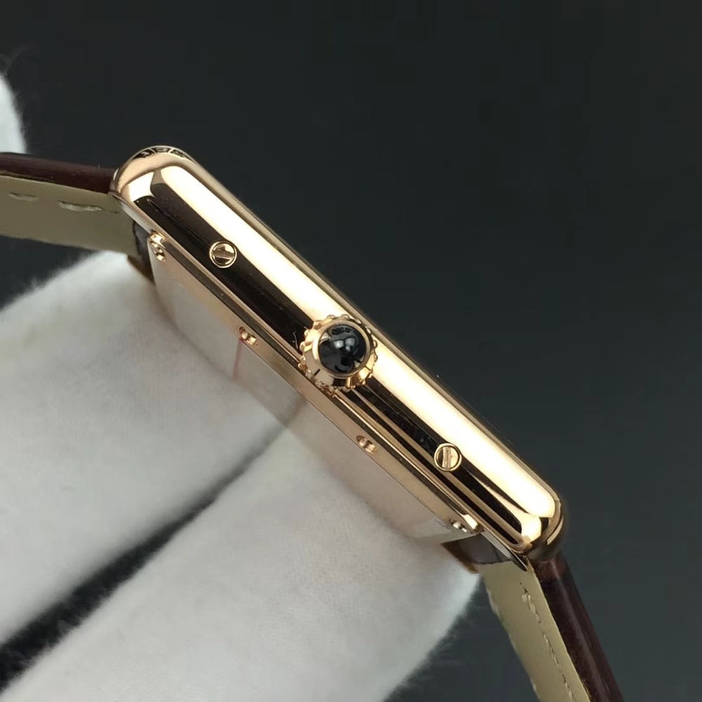 [까르띠에] 탱크 솔로 루이 머스트 까르띠에 Cartier Tank Series 24/27/31mm