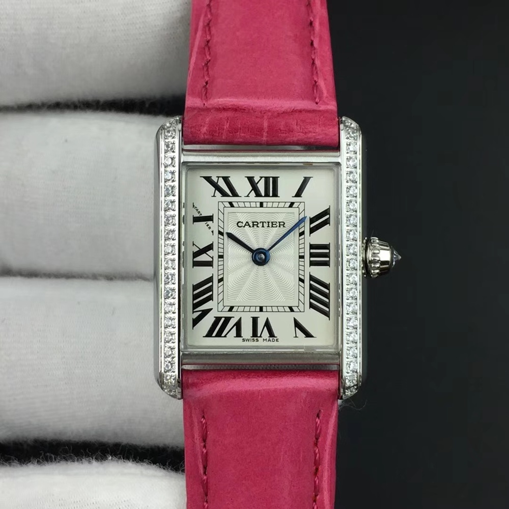 [까르띠에] 탱크 솔로 루이 머스트 까르띠에 Cartier Tank Series 24/27/31mm