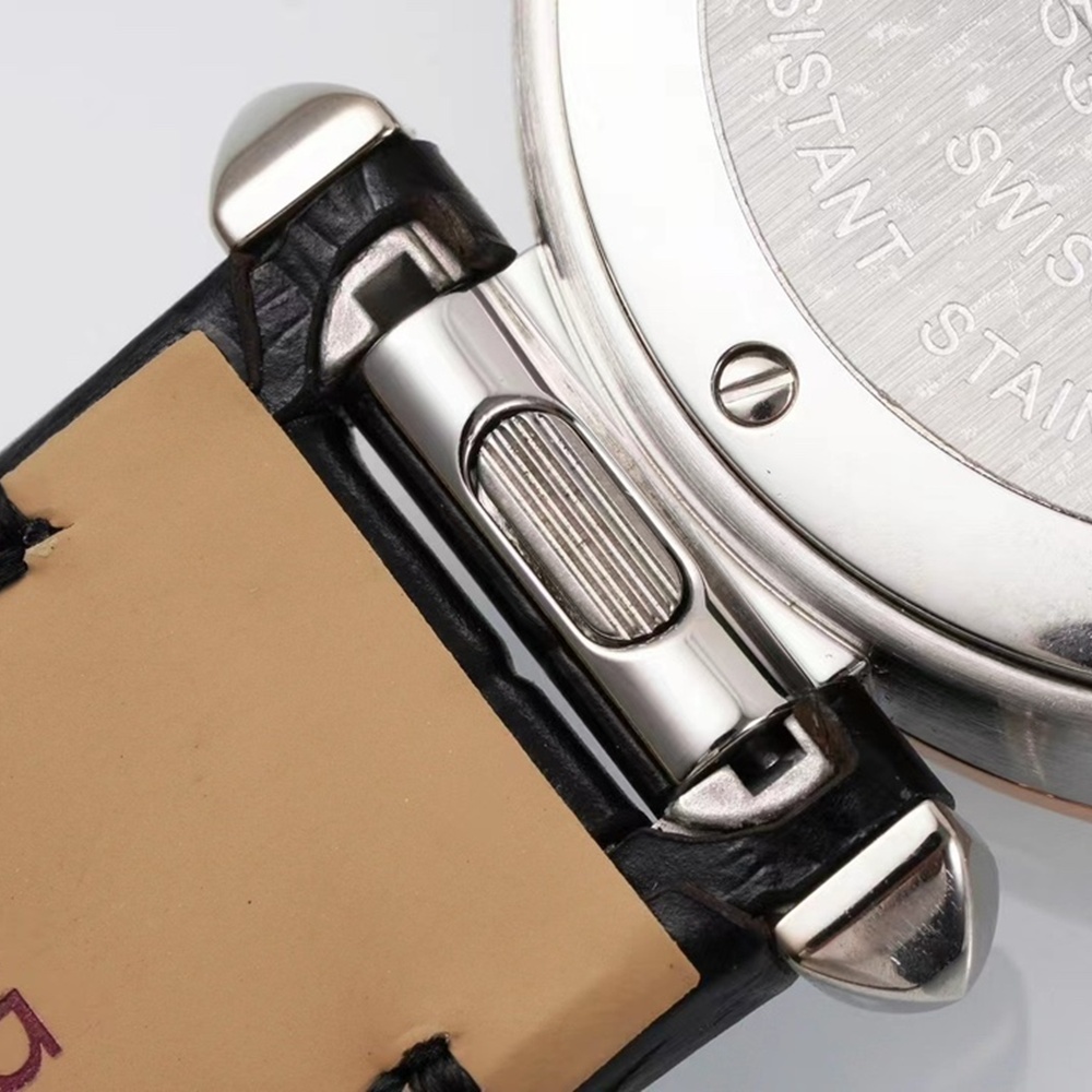 [까르띠에] Cartier Pasha de Cartier 파샤 드 까르띠에 워치  W2PA0007 쿼츠 35mm