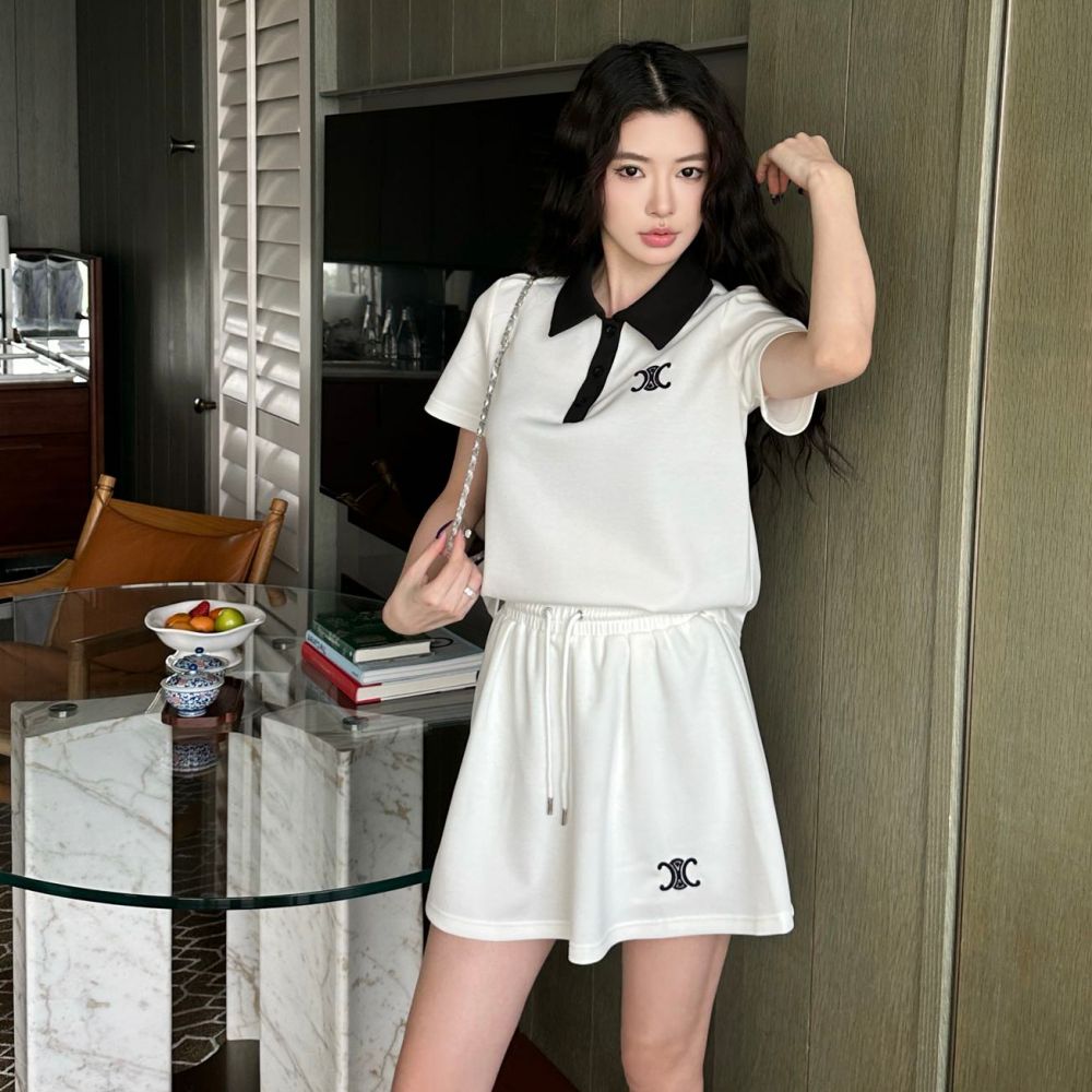 [셀린느] 트리옹프 자수 셋업수트