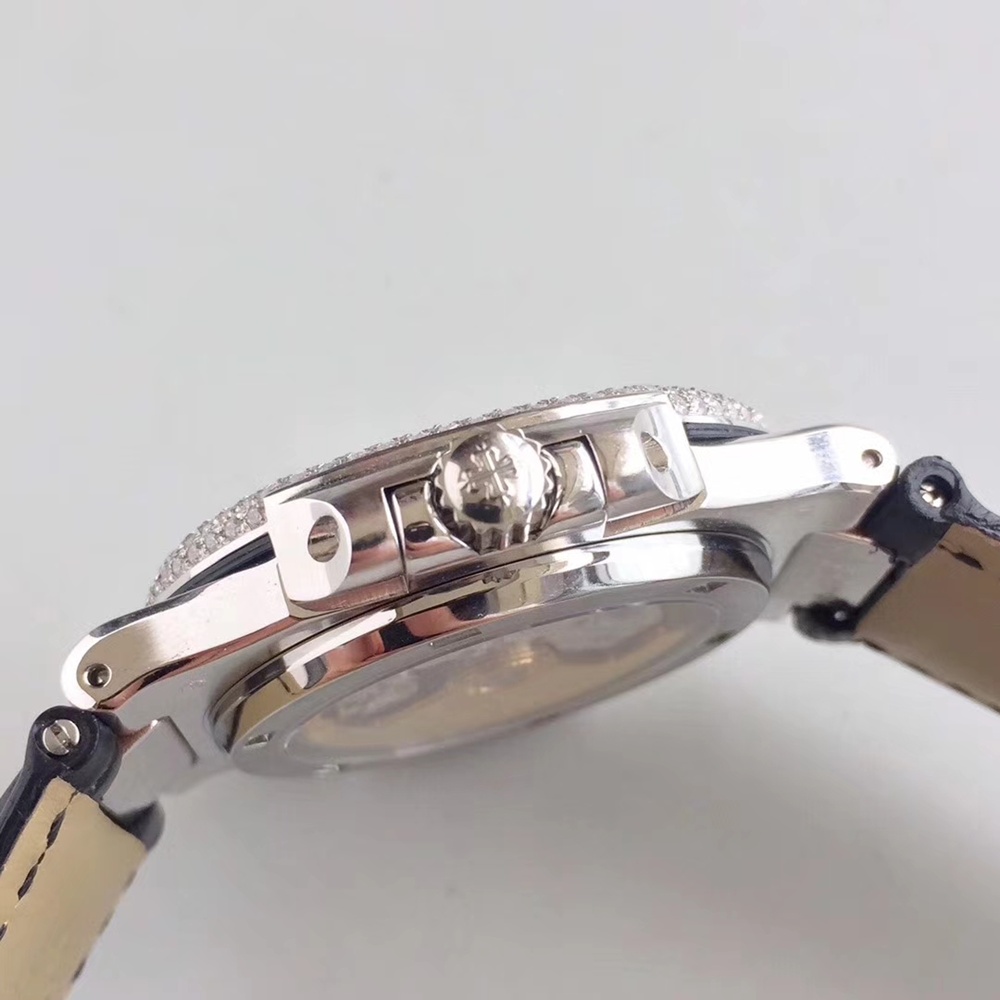 [파텍필립] Patek Philip Nautilus 5711 - 파텍필립 노틸러스35/ 40mm