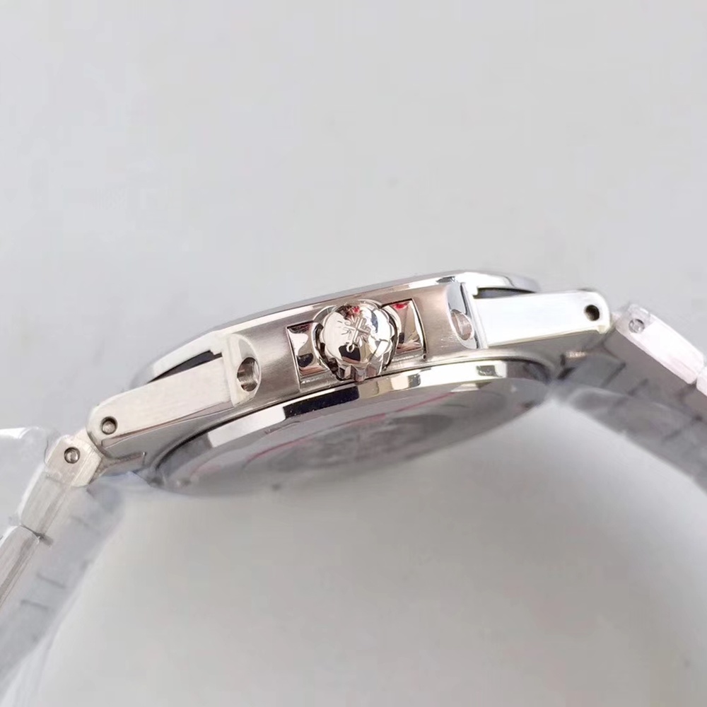 [파텍필립] Patek Philip Nautilus 5711 - 파텍필립 노틸러스35/ 40mm