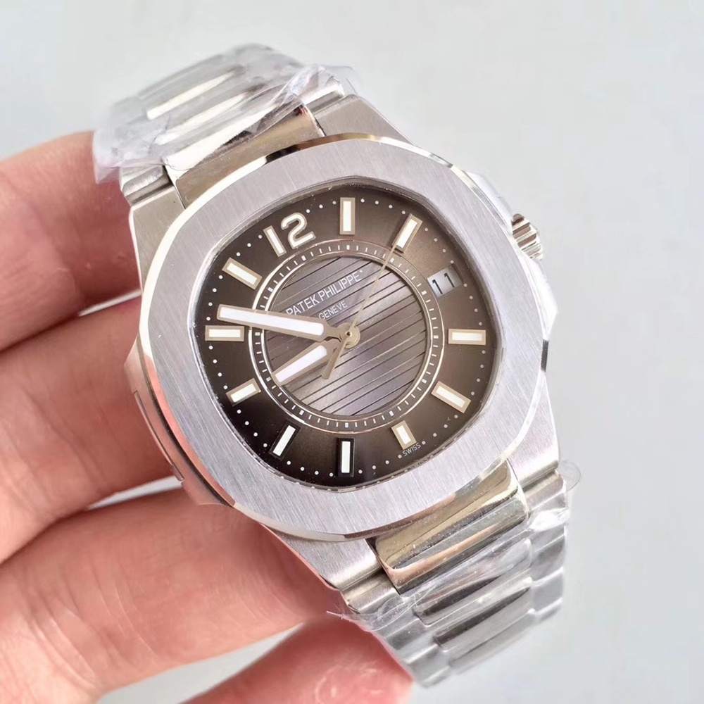 [파텍필립] Patek Philip Nautilus 5711 - 파텍필립 노틸러스35/ 40mm