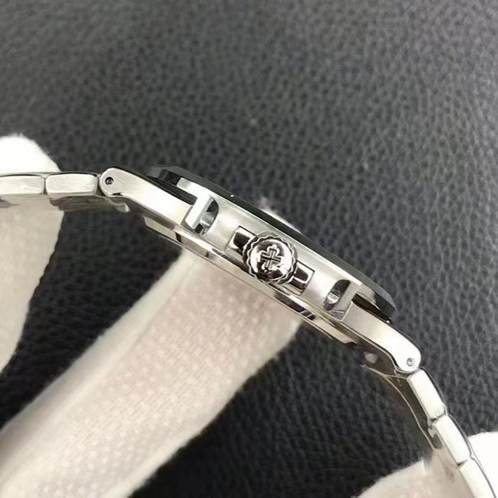 [파텍필립] Patek Philip Nautilus 5711 - 파텍필립 노틸러스35/ 40mm