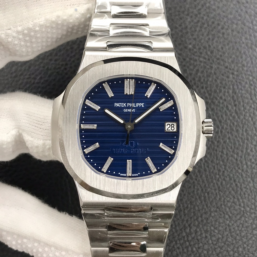 [파텍필립] Patek Philip Nautilus 5711 - 파텍필립 노틸러스35/ 40mm