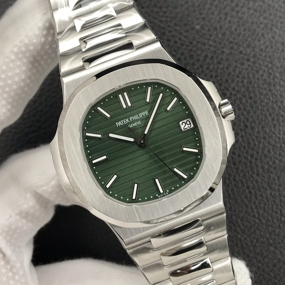 [파텍필립] Patek Philip Nautilus 5711 - 파텍필립 노틸러스35/ 40mm