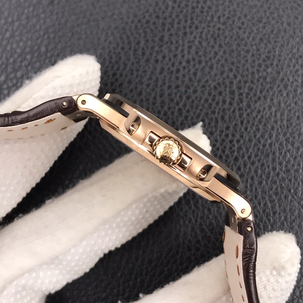 [파텍필립] Patek Philip Nautilus 5711 - 파텍필립 노틸러스35/ 40mm