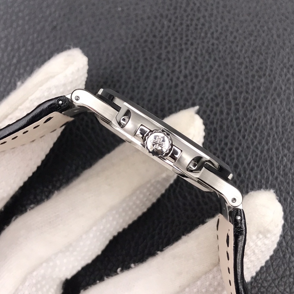 [파텍필립] Patek Philip Nautilus 5711 - 파텍필립 노틸러스35/ 40mm