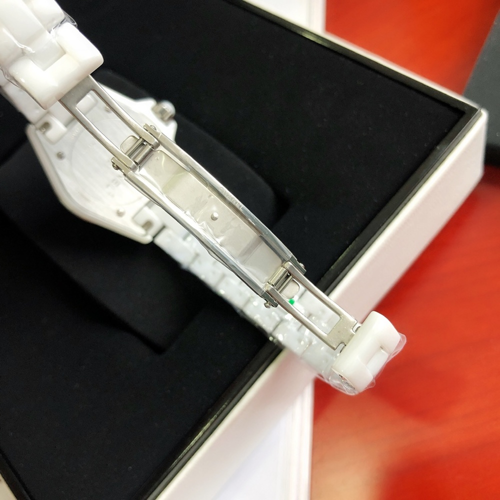 [샤넬] Chanel J12 Quartz Automatic Calibre - 샤넬 J12 세라믹 33/38/41mm