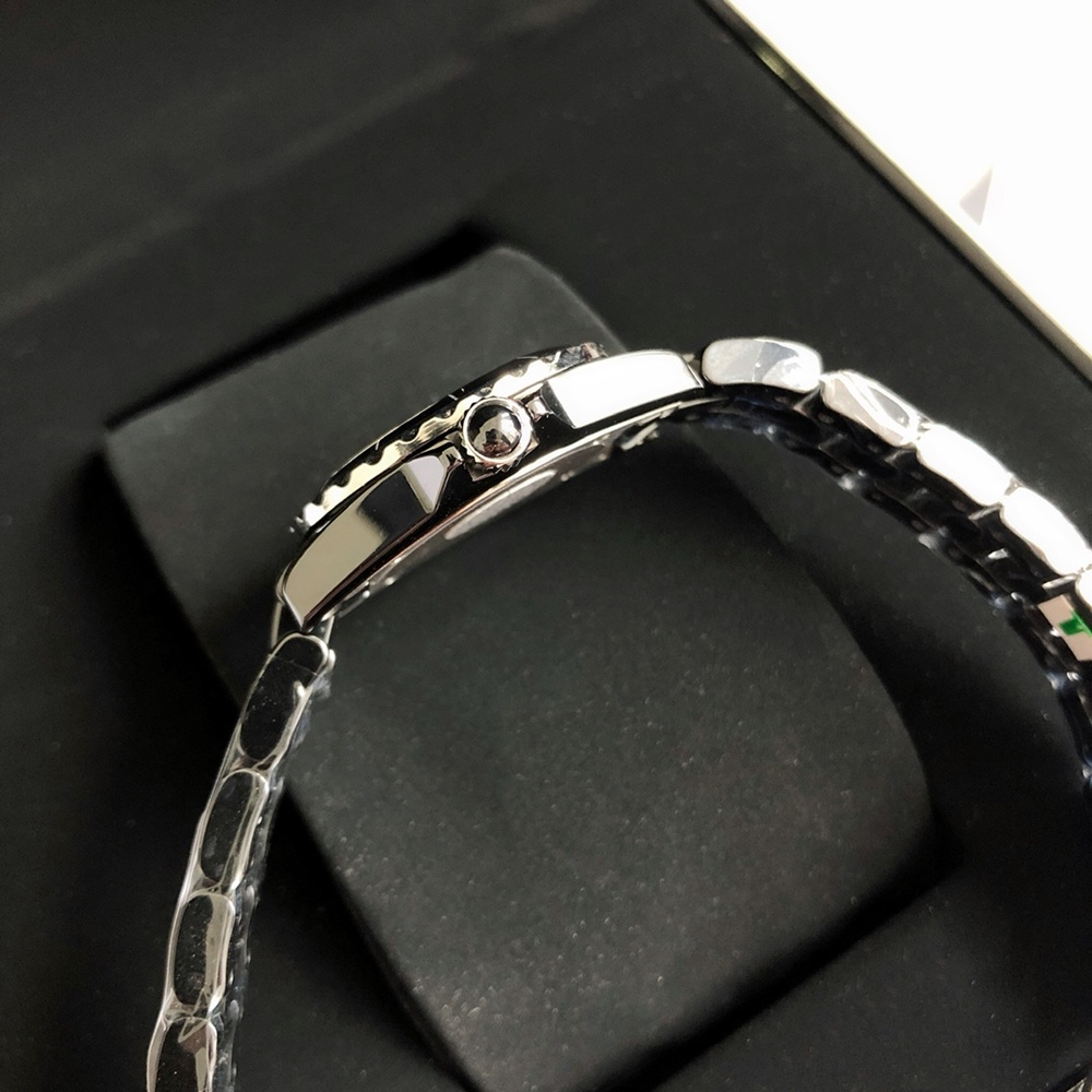 [샤넬] Chanel J12 Quartz Automatic Calibre - 샤넬 J12 세라믹 33/38/41mm