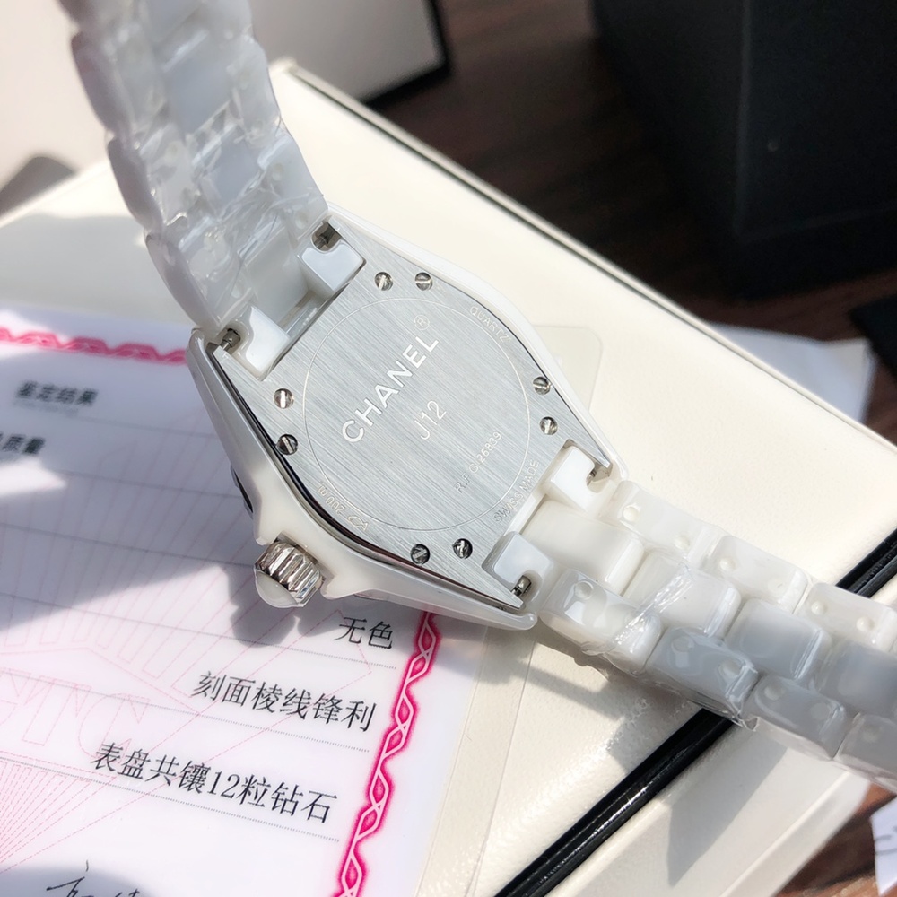 [샤넬] Chanel J12 Quartz Automatic Calibre - 샤넬 J12 세라믹 33/38/41mm
