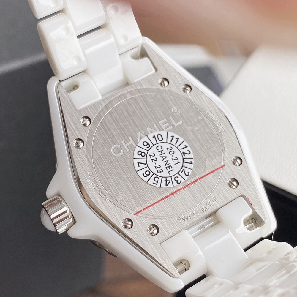 [샤넬] Chanel J12 Quartz Automatic Calibre - 샤넬 J12 세라믹 33/38/41mm