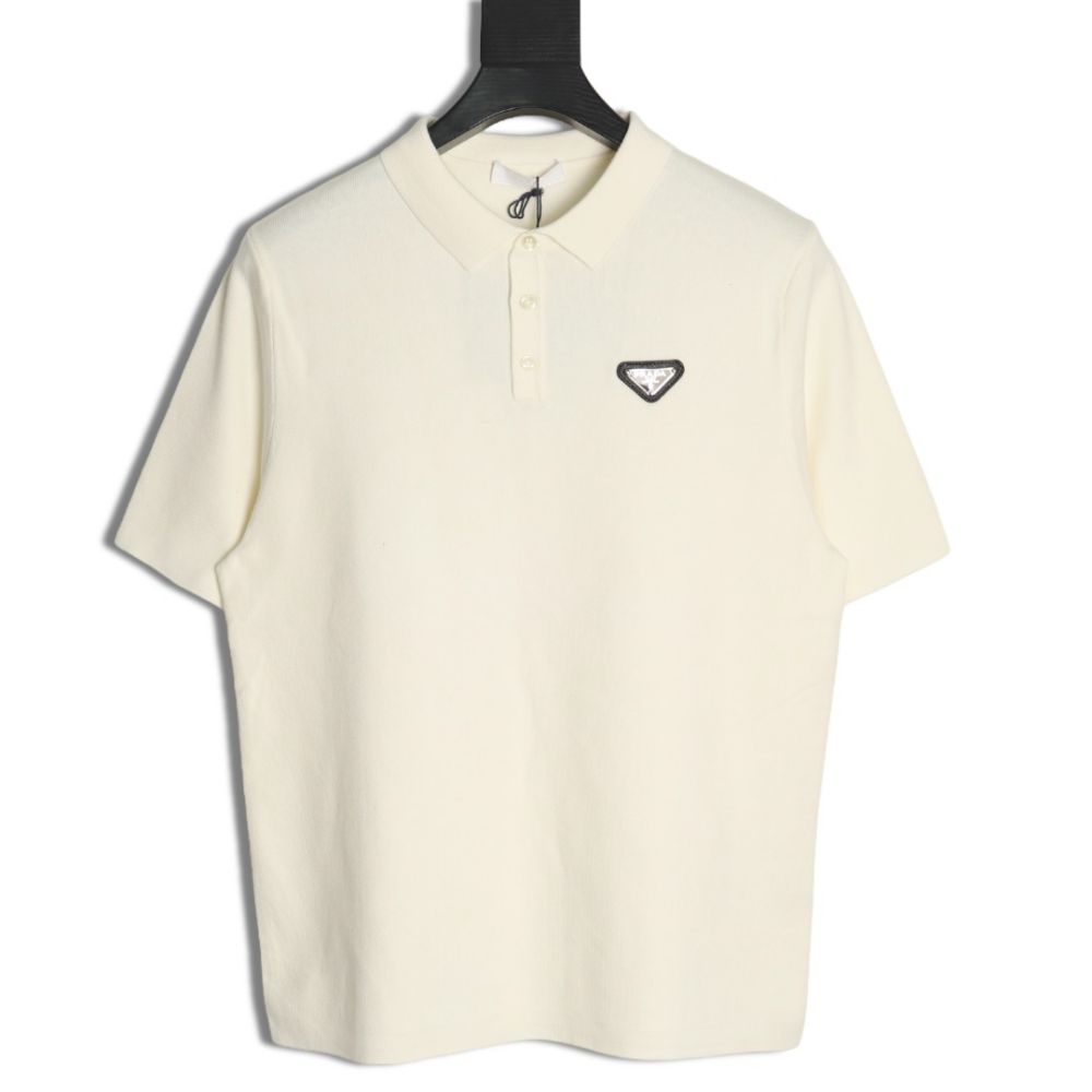 [프라다] PRADA 트라이앵글 탭 폴로 티셔츠