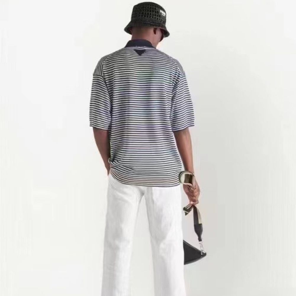 [프라다] PRADA 스트라이프 니트 폴로 티셔츠