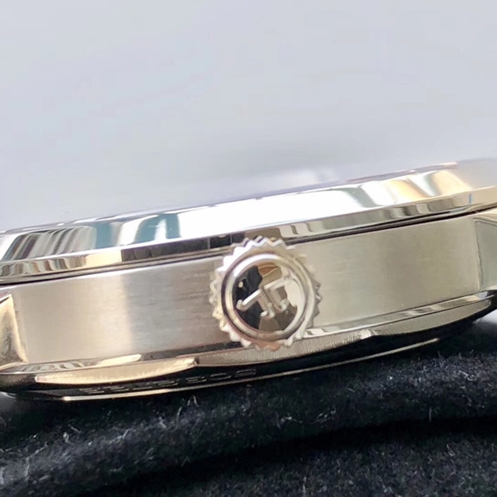 [예거르쿨트르] Jaeger LeCoultre Geophysic True Second  - 예거 르쿨트르 지오피직 유니버설 타임  41mm