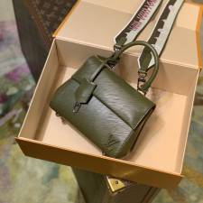 [루이비통] Cluny Louis Vuitton Cluny Shoulder Bag - 루이비통 클루니 숄더백 MM (Medium) PM (Petit Medium) BB (Bebe)