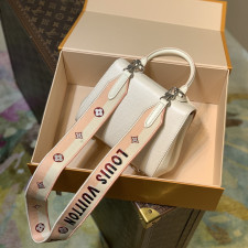 [루이비통] Cluny Louis Vuitton Cluny Shoulder Bag - 루이비통 클루니 숄더백 MM (Medium) PM (Petit Medium) BB (Bebe)