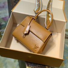 [루이비통] Cluny Louis Vuitton Cluny Shoulder Bag - 루이비통 클루니 숄더백 MM (Medium) PM (Petit Medium) BB (Bebe)