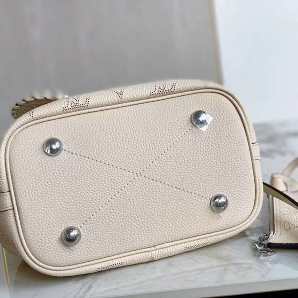 [루이비통] Louis Vuitton ELLIPSE Monogram BLOSSO SHOULDER BAG - 루이비통 엘립스 모노그램 숄더백 20 x 20 x 12