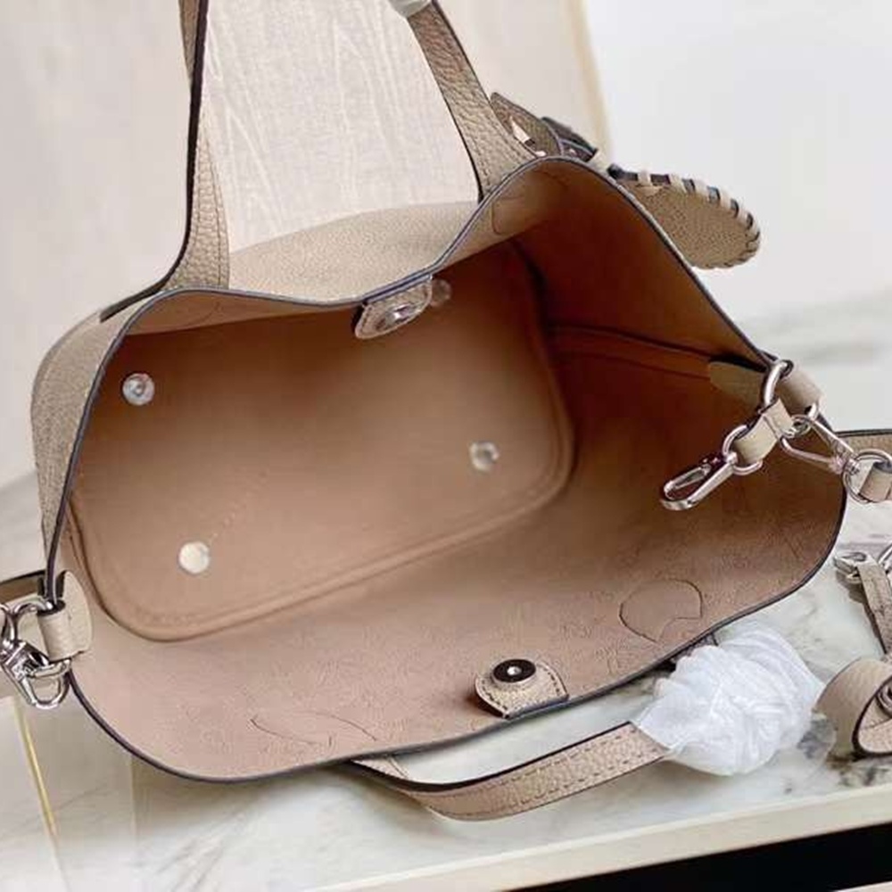 [루이비통] Louis Vuitton ELLIPSE Monogram BLOSSO SHOULDER BAG - 루이비통 엘립스 모노그램 숄더백 20 x 20 x 12