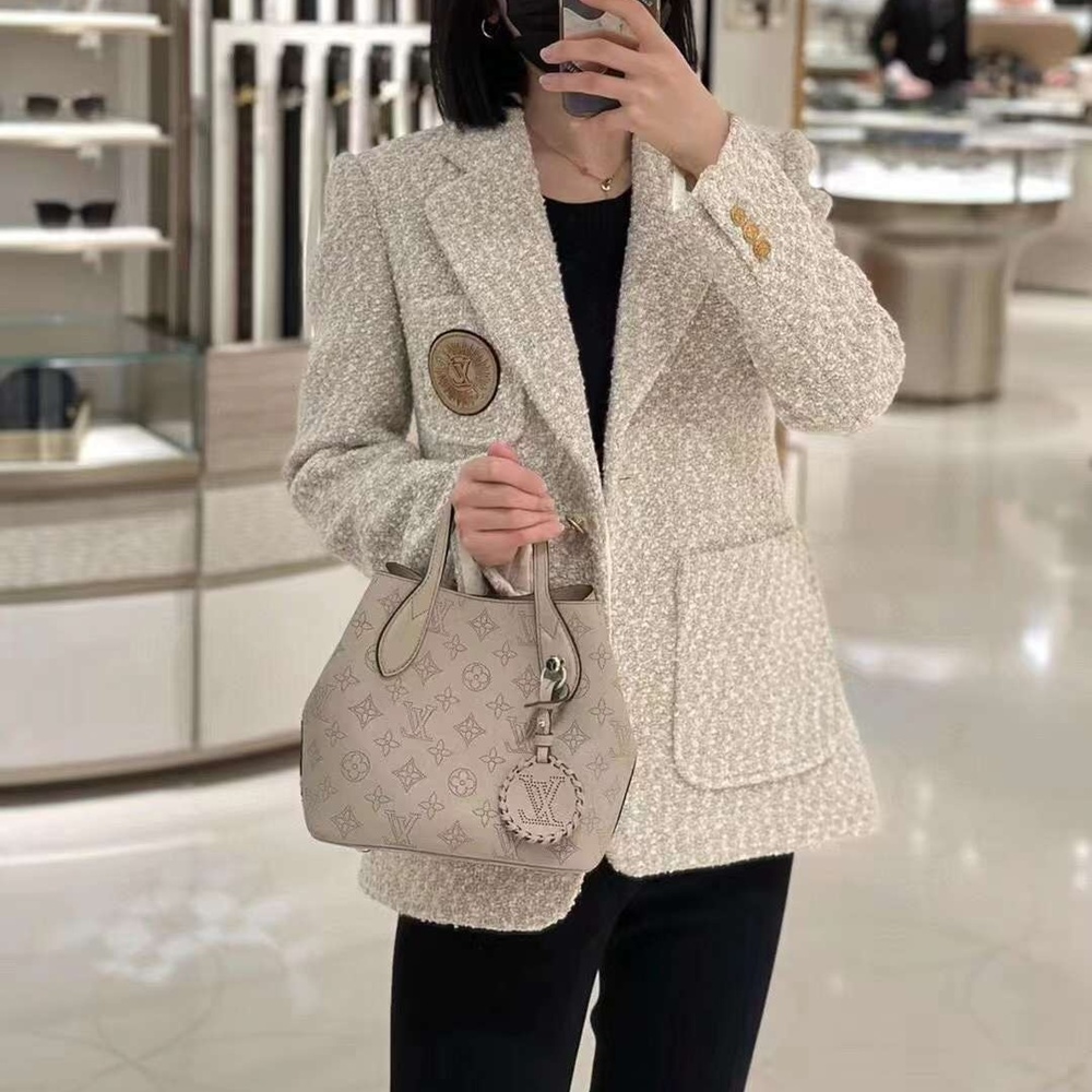 [루이비통] Louis Vuitton ELLIPSE Monogram BLOSSO SHOULDER BAG - 루이비통 엘립스 모노그램 숄더백 20 x 20 x 12