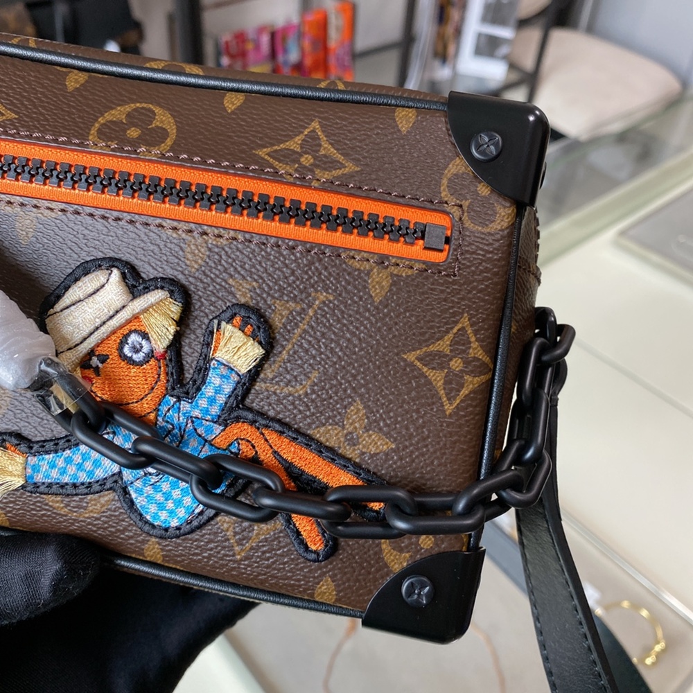 [루이비통] Louis Vuitton Handle Soft Trunk Monogram Shoulder Cross - 루이비통 M45935 핸들 소프트 트렁크 모노그램 숄더 크로스백 21.5 x 15 x 7cm  / 25cm