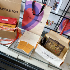 [루이비통] Louis Vuitton - 루이비통 PETITE 쁘띠뜨 크로스 바디 백 20 x 12.5 x 6cm