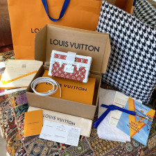 [루이비통] Louis Vuitton - 루이비통 PETITE 쁘띠뜨 크로스 바디 백 20 x 12.5 x 6cm