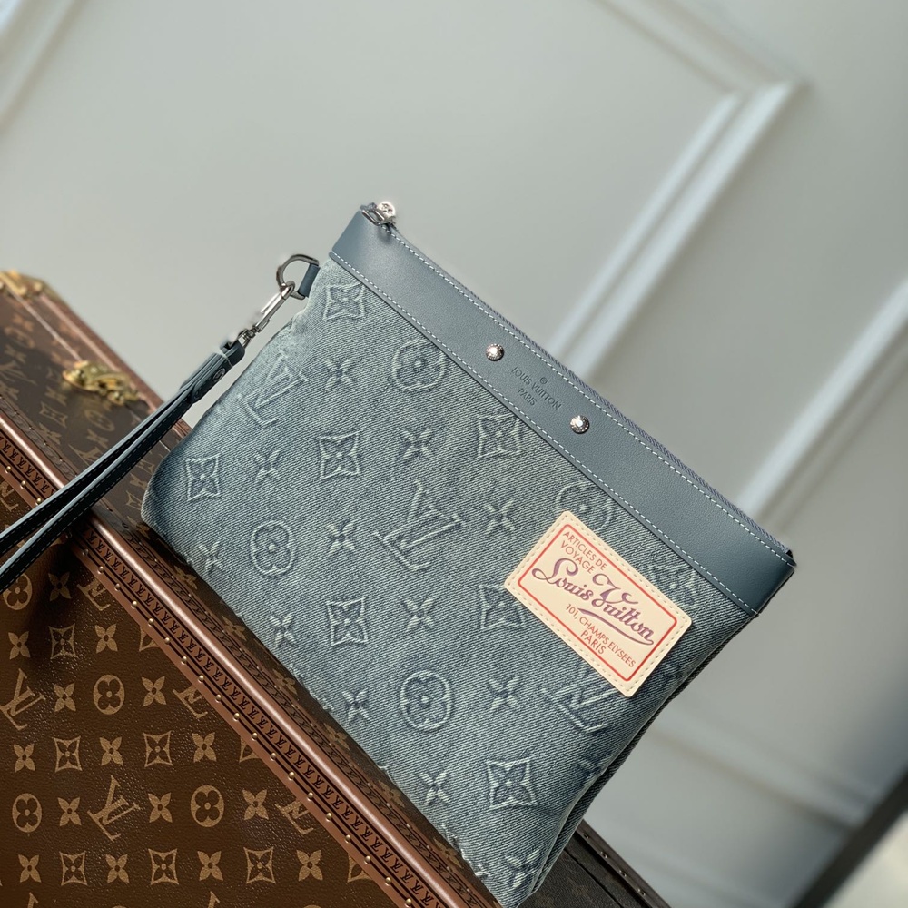 [루이비통] Louis Vuitton Pochette To Go - 포쉐트 투 고 30 x 21.5 x 1cm