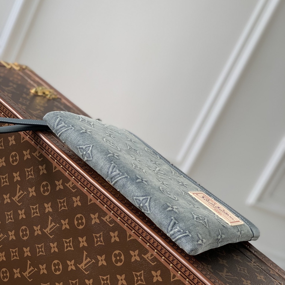 [루이비통] Louis Vuitton Pochette To Go - 포쉐트 투 고 30 x 21.5 x 1cm