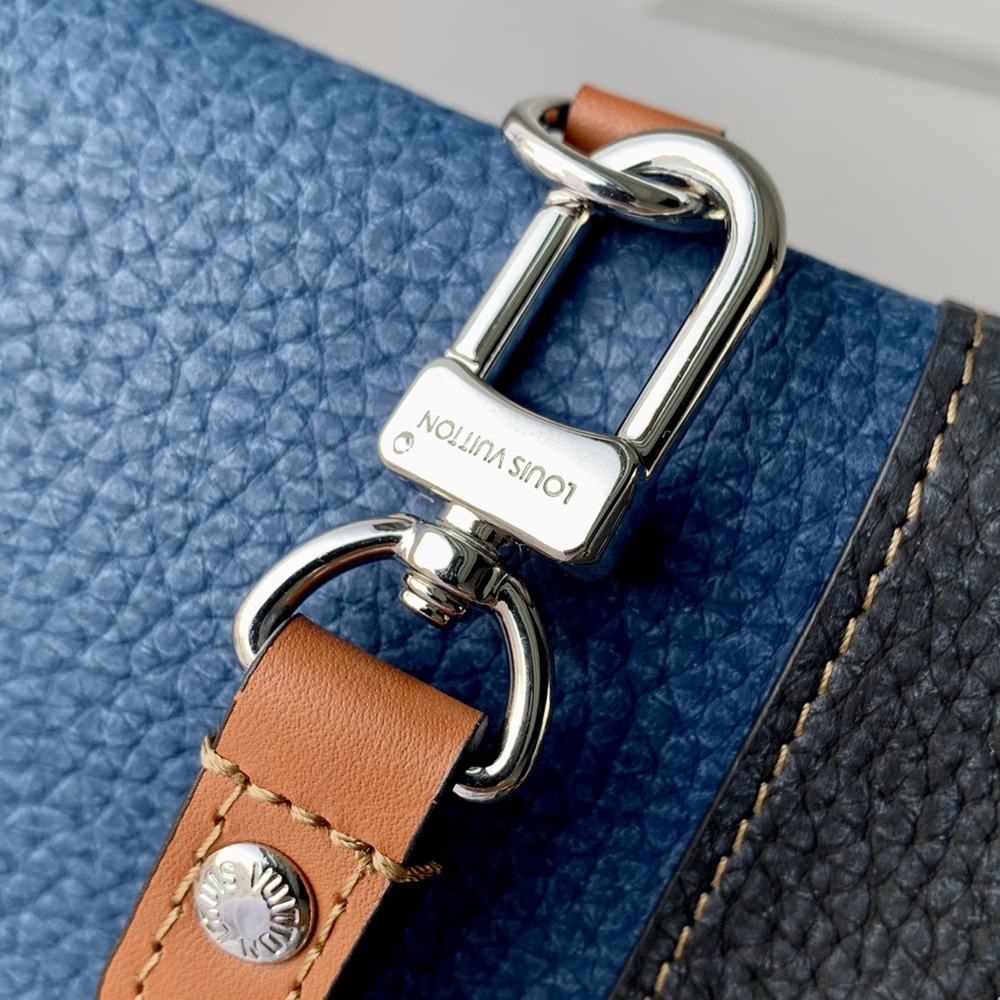 [루이비통] Louis Vuitton Pochette To Go - 포쉐트 투 고 30 x 21.5 x 1cm