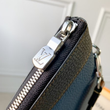 [루이비통] Louis Vuitton Pochette To Go - 포쉐트 투 고 30 x 21.5 x 1cm