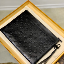 [루이비통] Louis Vuitton Pochette To Go - 포쉐트 투 고 30 x 21.5 x 1cm