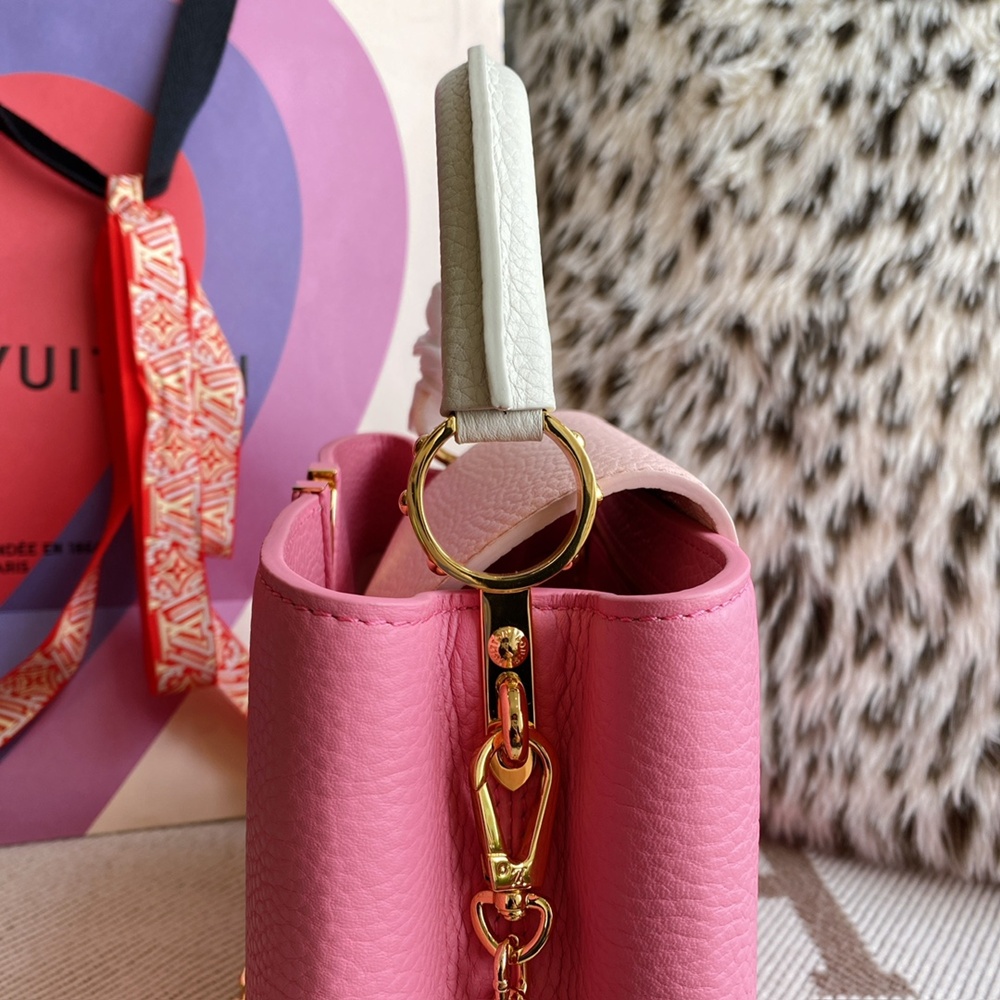 [루이비통] Louis Vuitton - 루이비통 capucines 카퓌신 탑핸들 MM (Medium) PM (Petit Medium) 카푸신 BB (Bebe)