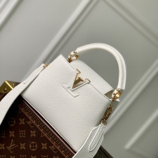 [루이비통] Louis Vuitton - 루이비통 capucines 카퓌신 탑핸들 MM (Medium) PM (Petit Medium) 카푸신 BB (Bebe)