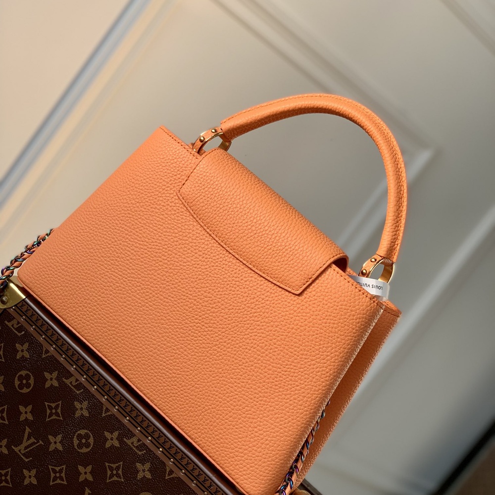 [루이비통] Louis Vuitton - 루이비통 capucines 카퓌신 탑핸들 MM (Medium) PM (Petit Medium) 카푸신 BB (Bebe)
