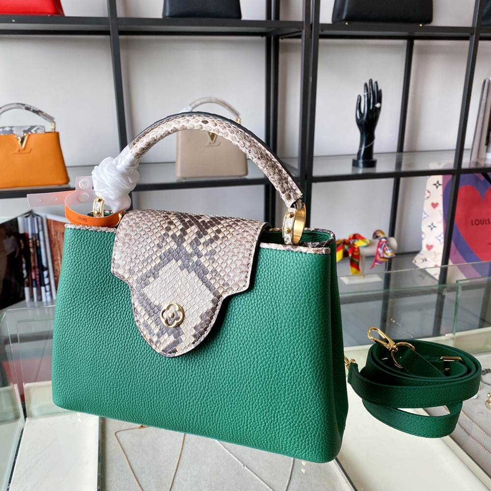 [루이비통] Louis Vuitton - 루이비통 capucines 카퓌신 탑핸들 MM (Medium) PM (Petit Medium) 카푸신 BB (Bebe)