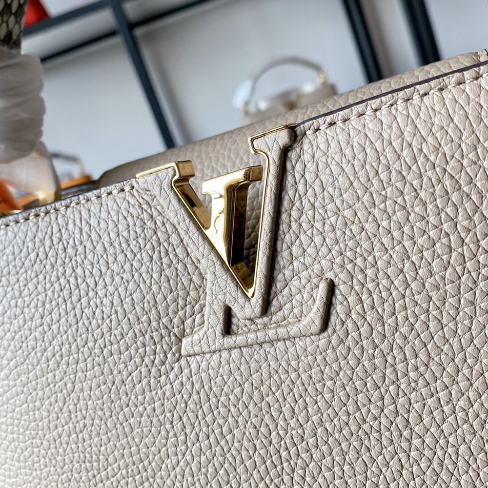 [루이비통] Louis Vuitton - 루이비통 capucines 카퓌신 탑핸들 MM (Medium) PM (Petit Medium) 카푸신 BB (Bebe)