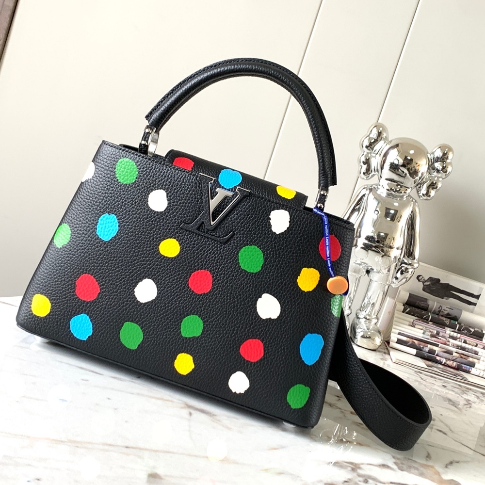 [루이비통] Louis Vuitton - 루이비통 capucines 카퓌신 탑핸들 MM (Medium) PM (Petit Medium) 카푸신 BB (Bebe)