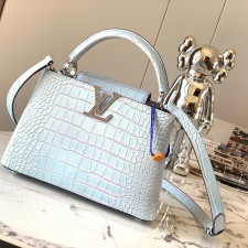 [루이비통] Louis Vuitton - 루이비통 capucines 카퓌신 탑핸들 MM (Medium) PM (Petit Medium) 카푸신 BB (Bebe)