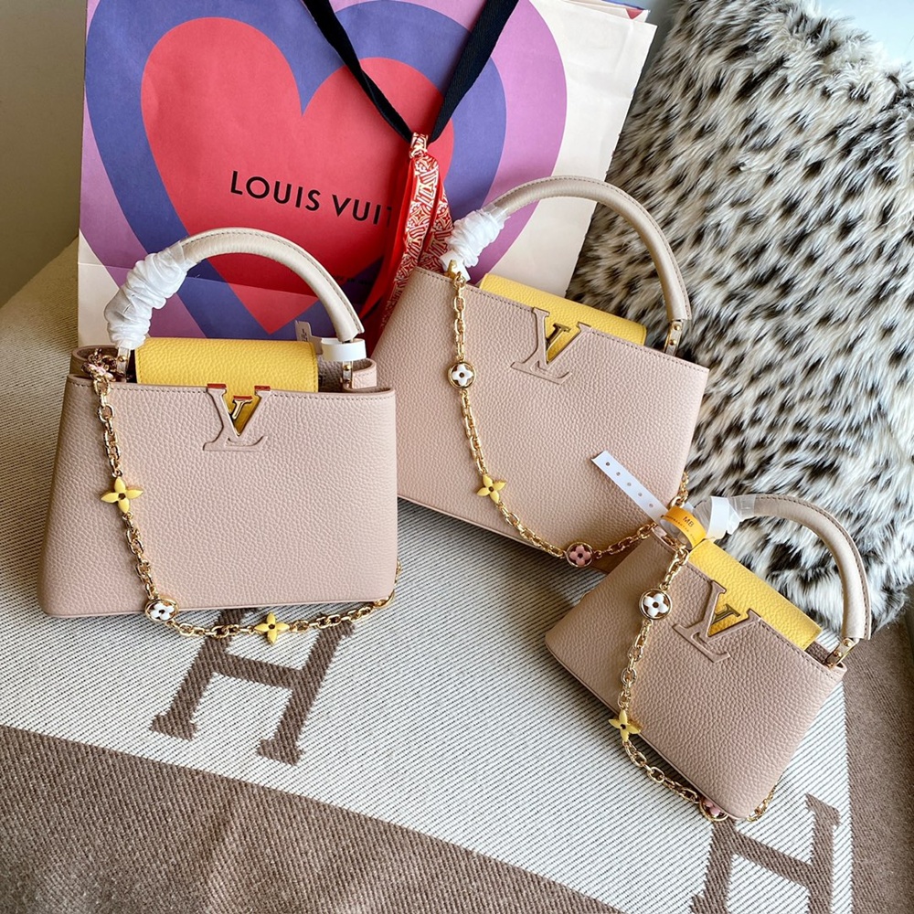 [루이비통] Louis Vuitton - 루이비통 capucines 카퓌신 탑핸들 MM (Medium) PM (Petit Medium) 카푸신 BB (Bebe)