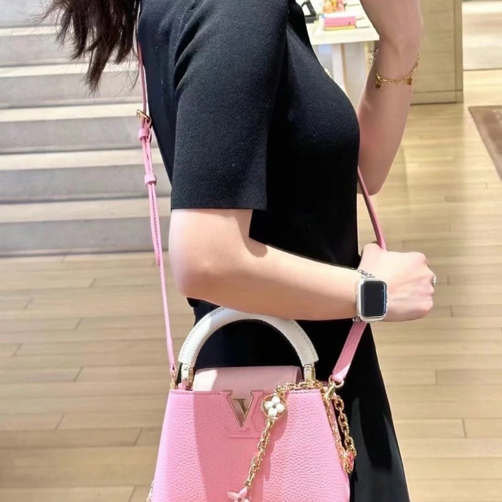 [루이비통] Louis Vuitton - 루이비통 capucines 카퓌신 탑핸들 MM (Medium) PM (Petit Medium) 카푸신 BB (Bebe)